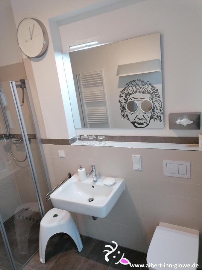 Albert-Inn-Glowe - Barrierefrei & 3 Schlafzimmer & Coworking & Strandkorb-Saisonal & Sauna Im Haus & Fahrraeder ภายนอก รูปภาพ