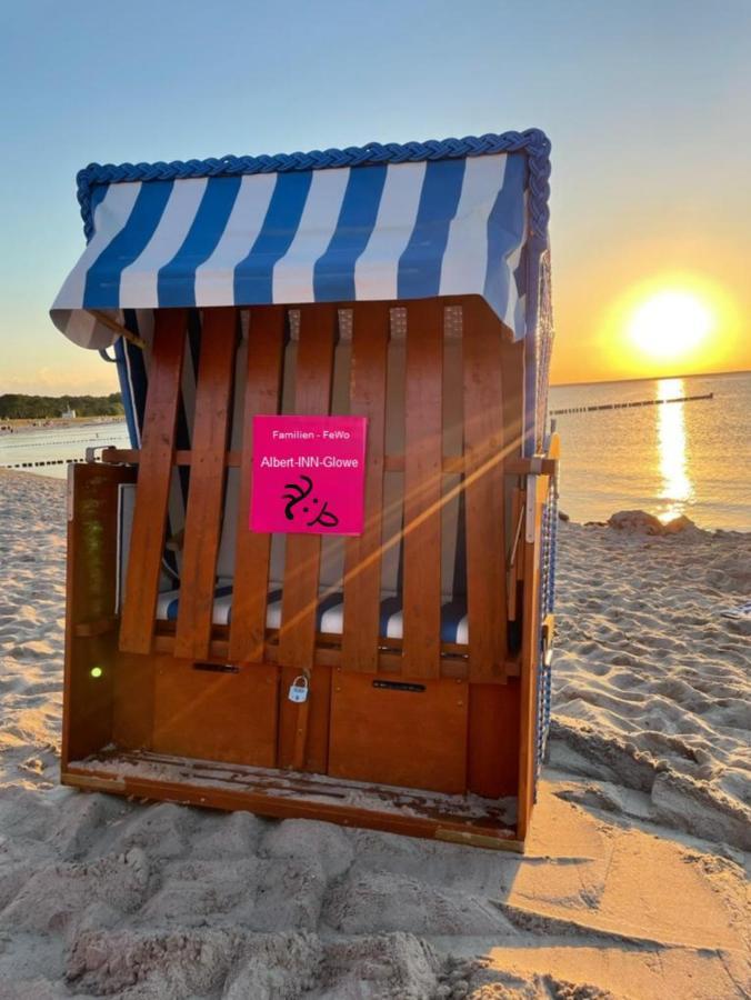 Albert-Inn-Glowe - Barrierefrei & 3 Schlafzimmer & Coworking & Strandkorb-Saisonal & Sauna Im Haus & Fahrraeder ภายนอก รูปภาพ