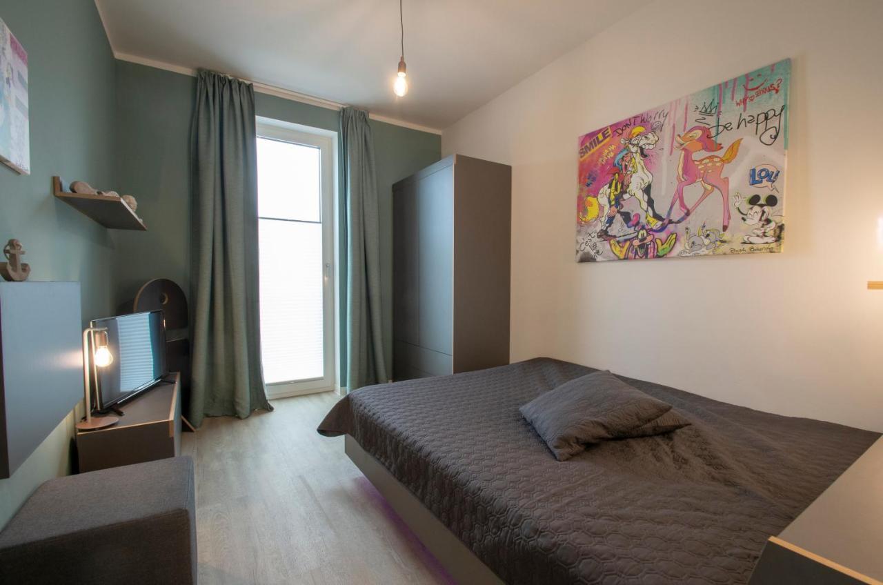 Albert-Inn-Glowe - Barrierefrei & 3 Schlafzimmer & Coworking & Strandkorb-Saisonal & Sauna Im Haus & Fahrraeder ภายนอก รูปภาพ