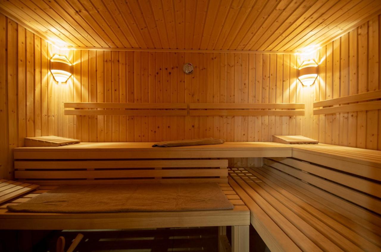 Albert-Inn-Glowe - Barrierefrei & 3 Schlafzimmer & Coworking & Strandkorb-Saisonal & Sauna Im Haus & Fahrraeder ภายนอก รูปภาพ